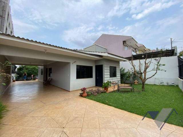 Casa com 3 dormitórios para alugar, 127 m² por R$ 7.000,00/mês - Centro - Cascavel/PR