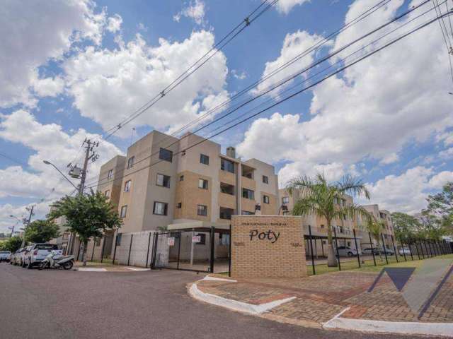 Apartamento com 3 dormitórios para alugar, 76 m² por R$ 3.000,00/mês - Country - Cascavel/PR