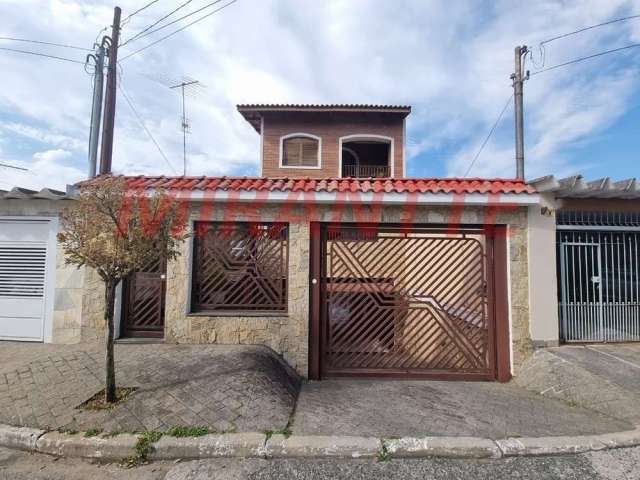 Sobrado de 350m² com 3 quartos em Tremembe