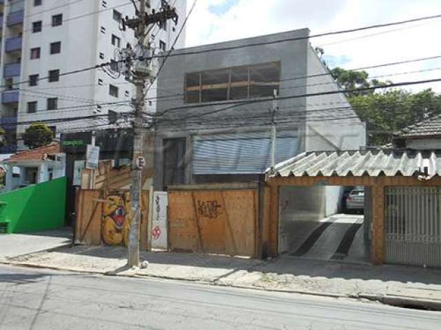 Comercial de 370m² em Santana