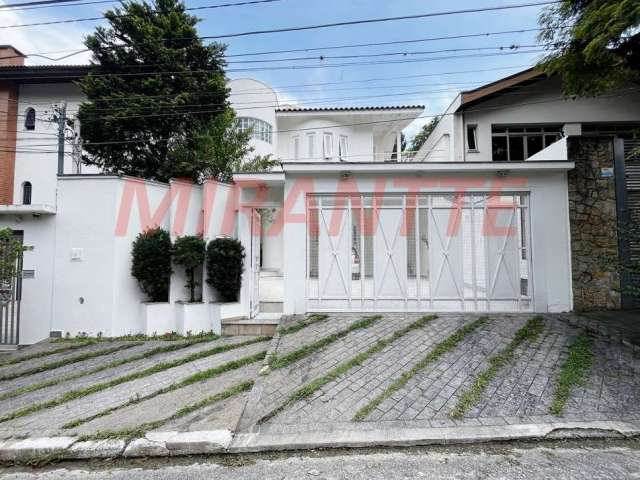 Sobrado de 350m² com 4 quartos em Jardim Bibi