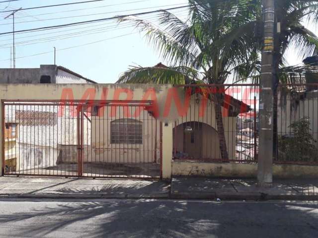 Sobrado de 200m² com 3 quartos em Vila Mazzei