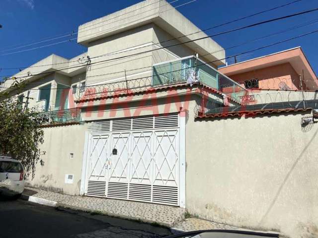 Sobrado de 200m² com 4 quartos em Vila Gustavo