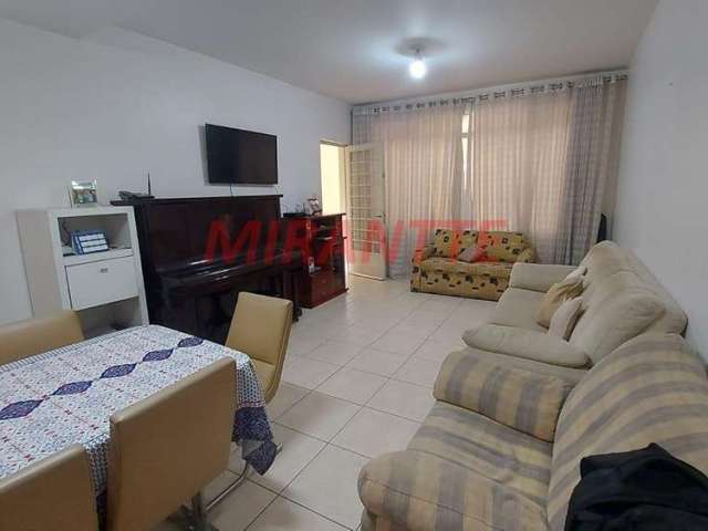 Sobrado de 127m² com 2 quartos em Santa Terezinha