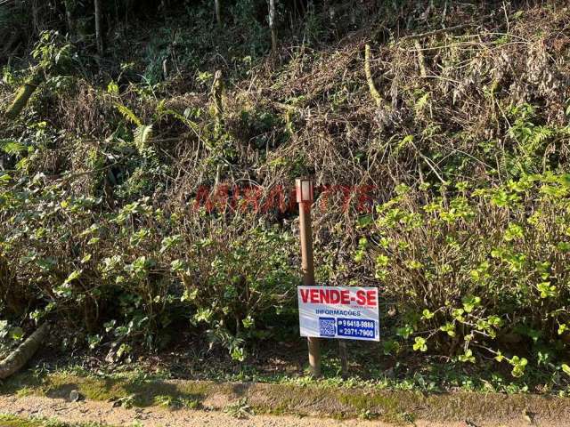 Terreno de 1209m² em Serra Da Cantareira