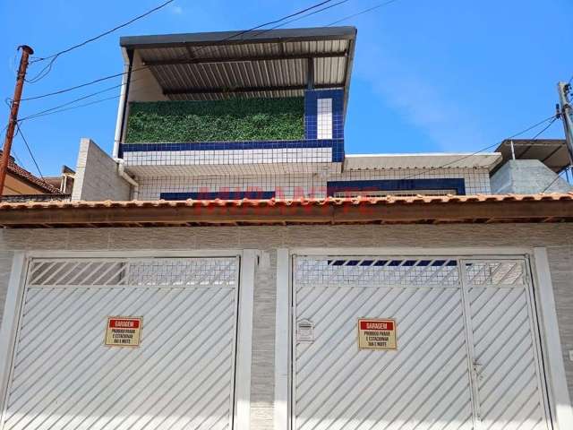 Sobrado de 8m² com 3 quartos em Vila Medeiros