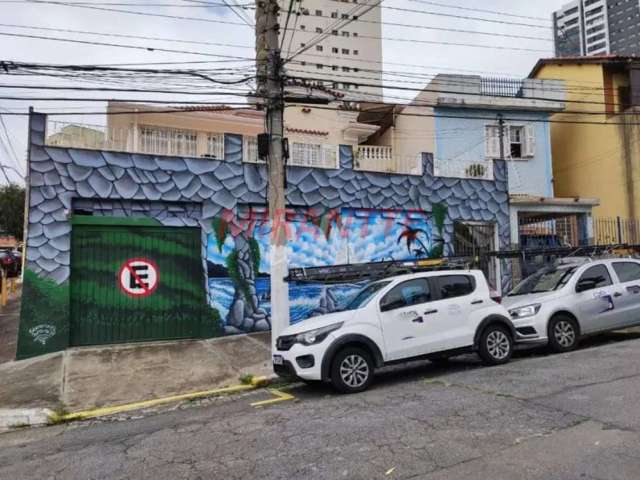 Sobrado de 180m² com 2 quartos em Vila Gustavo