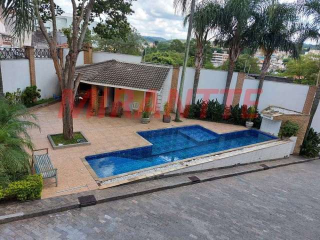 Casa terrea de 210m² com 4 quartos em Horto Florestal