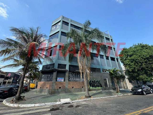 Comercial de 1200m² em Barra Funda