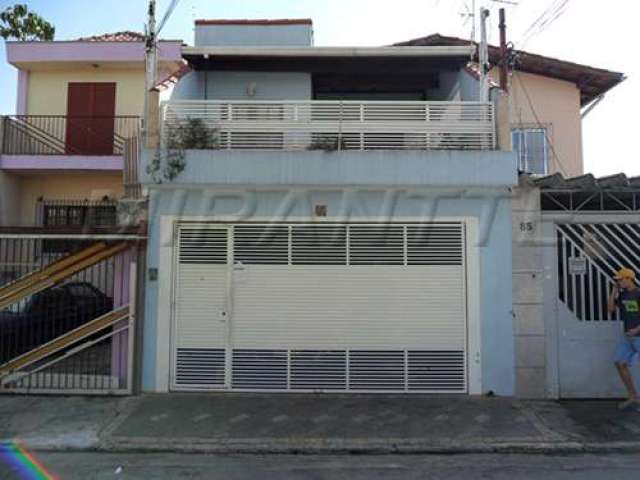 Sobrado de 180m² com 4 quartos em Vila Nova Cachoeirinha