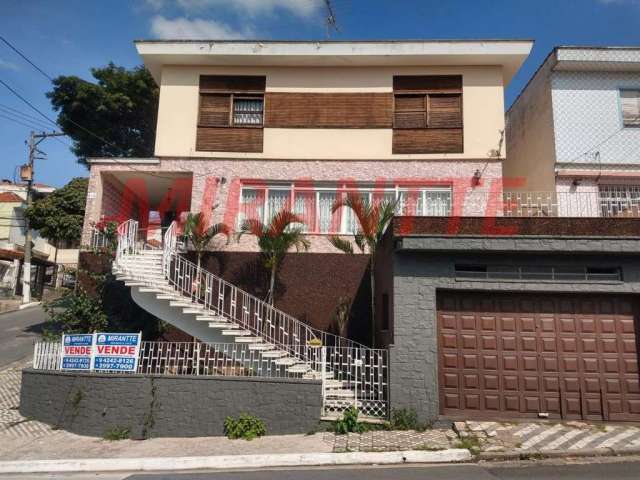 Sobrado de 316m² com 4 quartos em Vila Gustavo