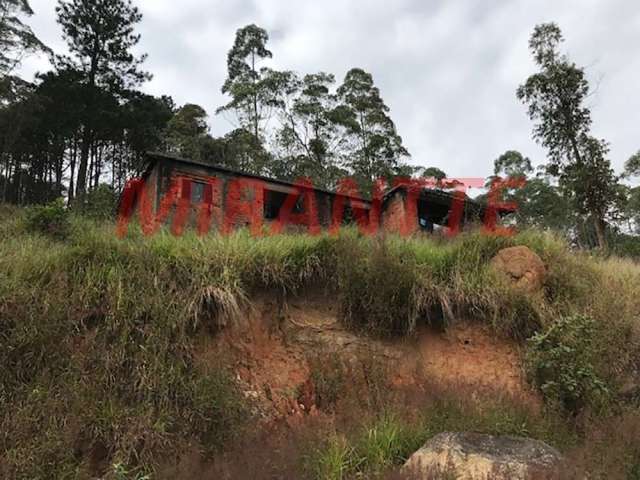 Terreno de 440m² com 4 quartos em Serra da Cantareira