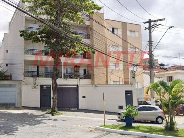 Apartamento de 60m² com 2 quartos em Água Fria