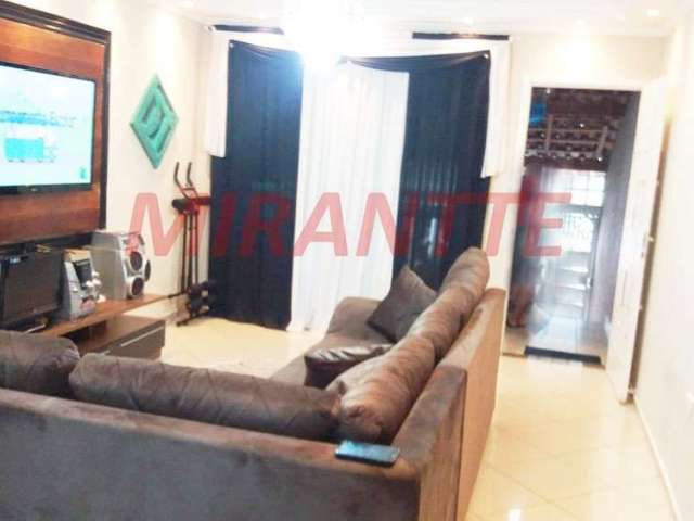 Sobrado de 136m² com 3 quartos em Jardim Vila Rica