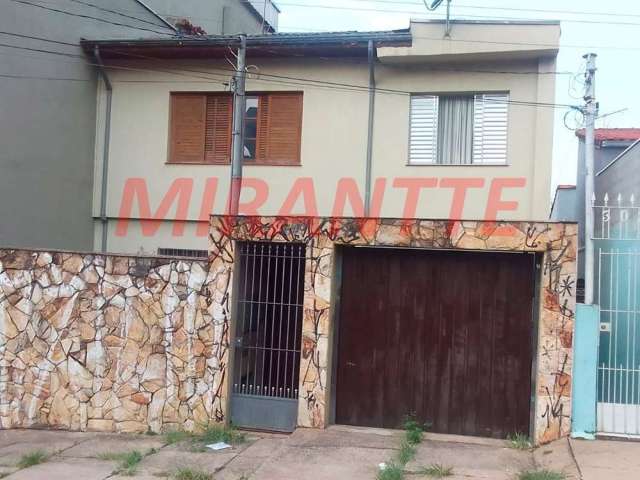 Sobrado de 144m² com 4 quartos em Vila Gustavo