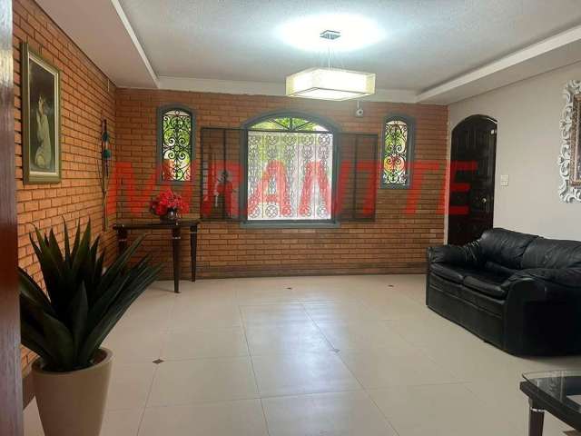 Casa terrea de 203m² com 4 quartos em Vila Pedra Branca