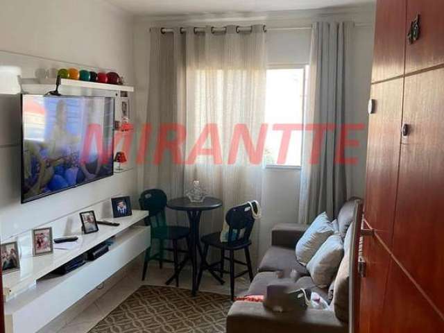 Apartamento de 50m² com 2 quartos em Vila Galvão