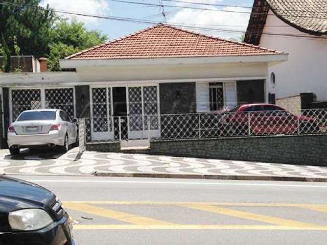 Casa terrea com 3 quartos em Tucuruvi