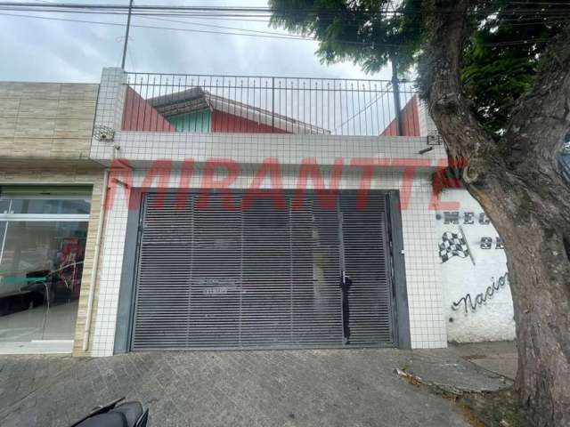 Sobrado de 141m² com 4 quartos em Bortolândia