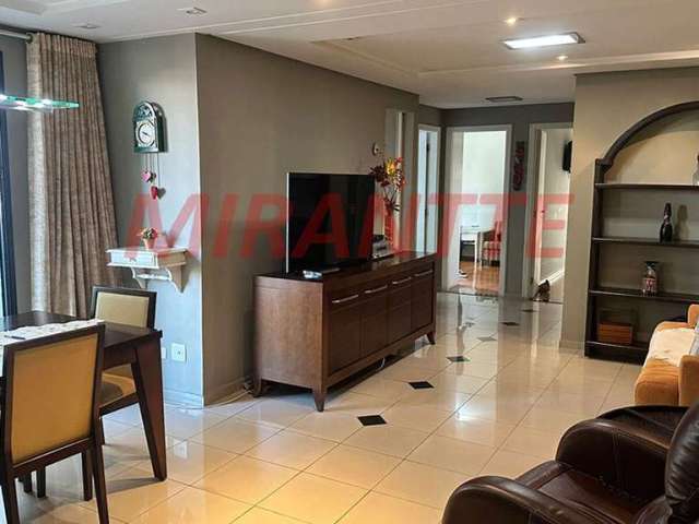 Apartamento de 95m² com 3 quartos em Água Fria