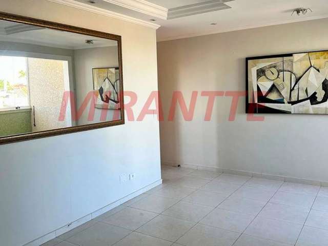 Apartamento de 92m² com 3 quartos em Água Fria