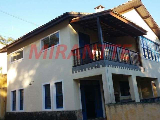 Casa terrea de 200m² com 3 quartos em Serra da Cantareira