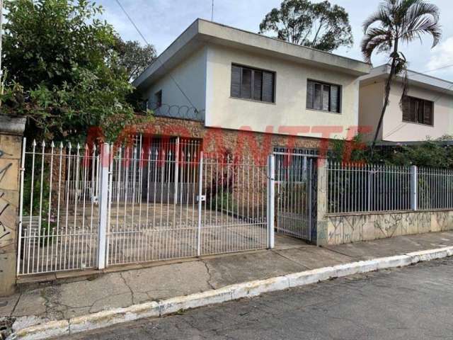 Sobrado de 200m² com 3 quartos em Jardim Tremembé