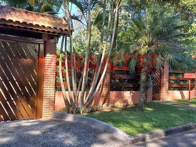 Sobrado de 428m² com 4 quartos em Serra Da Cantareira