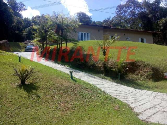 Casa terrea de 400m² com 4 quartos em Serra Da Cantareira