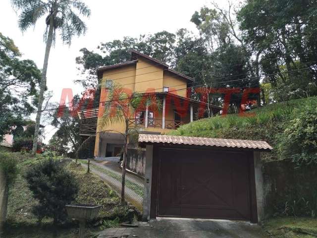 Casa terrea de 250m² com 4 quartos em Serra Da Cantareira