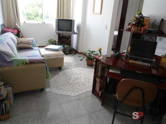 Apto 01 Dorm, 01 Vaga, Rua Dr. Zuquim, 757, Santana