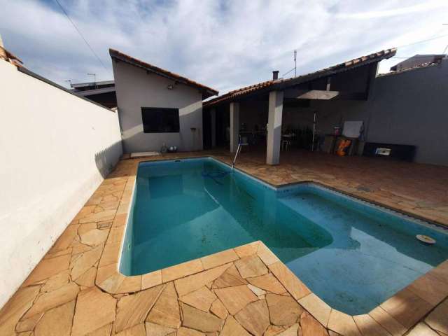 Casa com piscina no Sacilotto em Artur Nogueira - SP