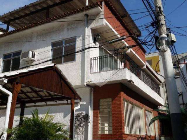 Lopes Enjoy Vende : Casa de vila triplex com 4 quartos, 165 m² por R$ 540.000 - Grajaú - Rio de Janeiro/RJ