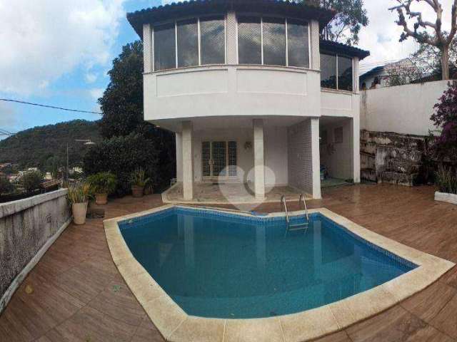 Recanto Laranjeiras - Casa duplex com piscina em Laranjeiras!