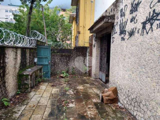 Casa com 5 dormitórios à venda, 198 m² por R$ 750.000,00 - Tijuca - Rio de Janeiro/RJ