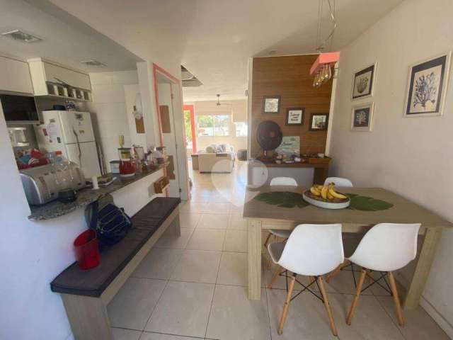 Casa com 3 quartos à venda, 80 m² por R$ 380.000 - Vargem Pequena - Rio de Janeiro/RJ