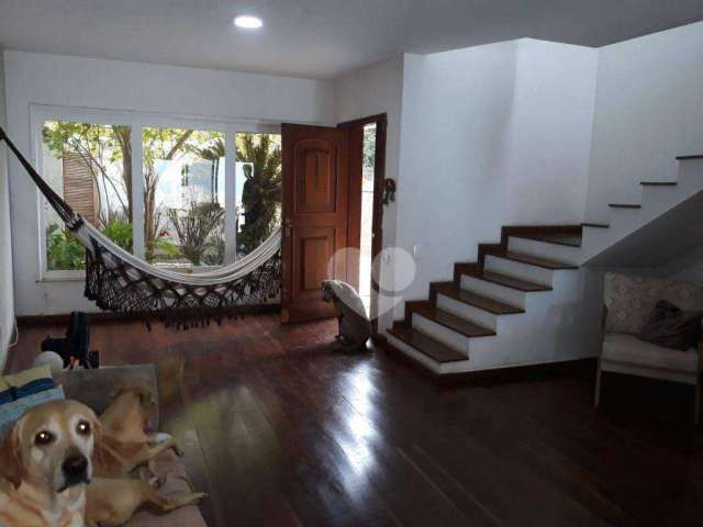 Casa com 4 quartos à venda, 246 m² por R$ 990.000 - Freguesia(Jacarepaguá)