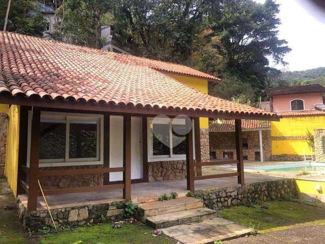 Casa com 6 Quartos à venda, 541 m² por R$ 800.000 - Itanhangá - Rio de Janeiro/RJ e Aceita Pets