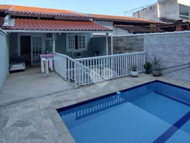 Casa com 3 dormitórios à venda, 260 m² por R$ 1.100.000,00 - Freguesia de Jacarepaguá - Rio de Janeiro/RJ