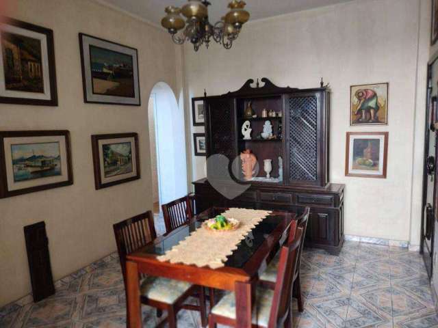 Apartamento com 2 dormitórios à venda, 78 m² por R$ 250.000,00 - Praça da Bandeira - Rio de Janeiro/RJ