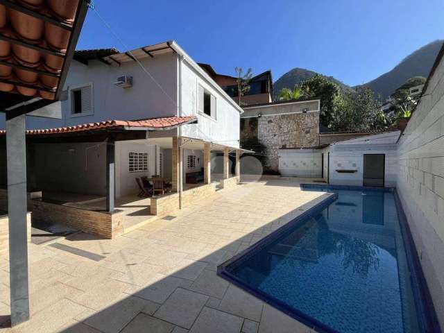 Casa de Rua com 4 quartos à venda, 432m² - Alto da Boa Vista