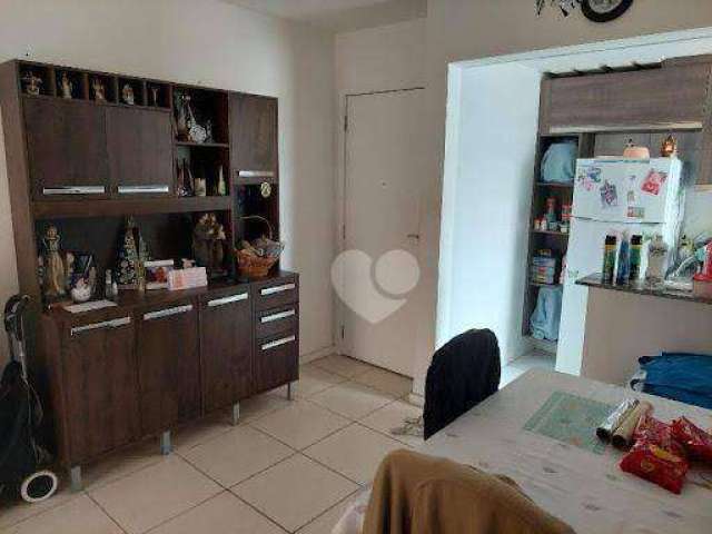 Apartamento com 3 dormitórios à venda, 60 m² por R$ 240.000,00 - Madureira - Rio de Janeiro/RJ