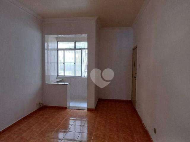 Apartamento - varanda interna -2 quartos - R$399.000,00 - Rua Santo Amaro - Glória - RJ