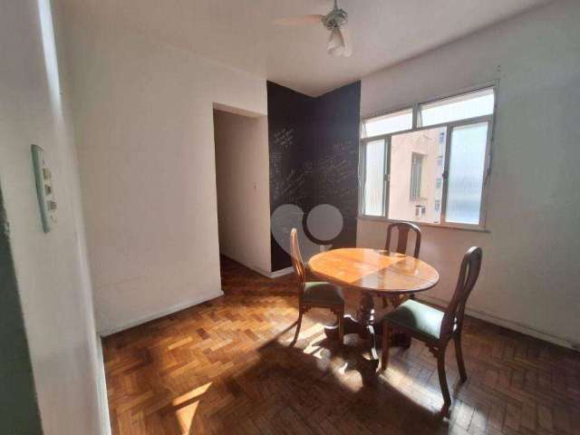 Apartamento com 2 dormitórios à venda, 70 m² por R$ 660.000,00 - Copacabana - Rio de Janeiro/RJ