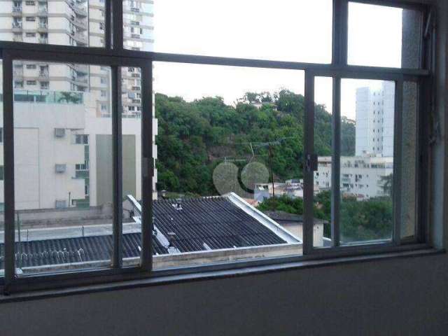 Apartamento com 2 dormitórios à venda, 67 m² por R$ 700.000,00 - Laranjeiras - Rio de Janeiro/RJ