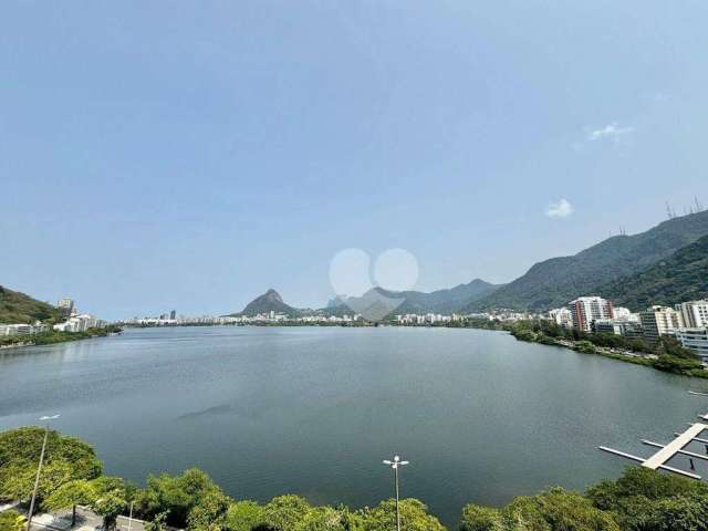 Apartamento com 3 quartos, 2 banheiros sociais e 2 vagas à venda, 110 m² por R$ 1.980.000 - Lagoa