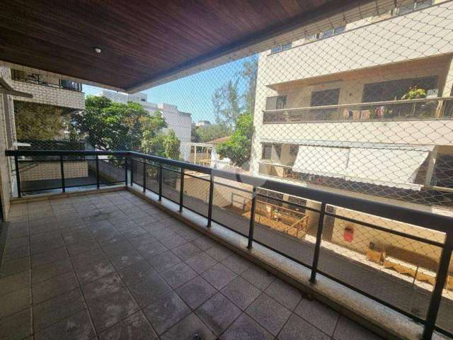 Apartamento com 3 quartos à venda, 82 m² por R$ 740.000