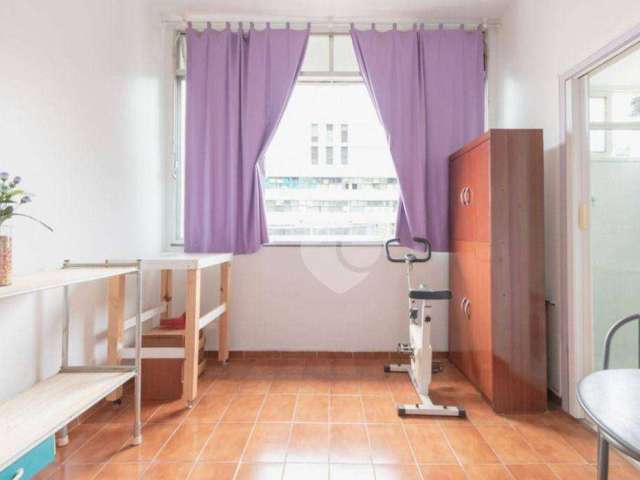 Kitnet com 1 quarto à venda, 24 m² por R$ 290.000 - Laranjeiras - Rio de Janeiro/RJ