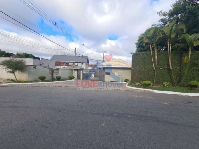 Casa à venda no bairro Santa Cândida - Curitiba/PR