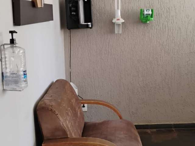 Apartamento colado na ufu, santa maria/saraiva